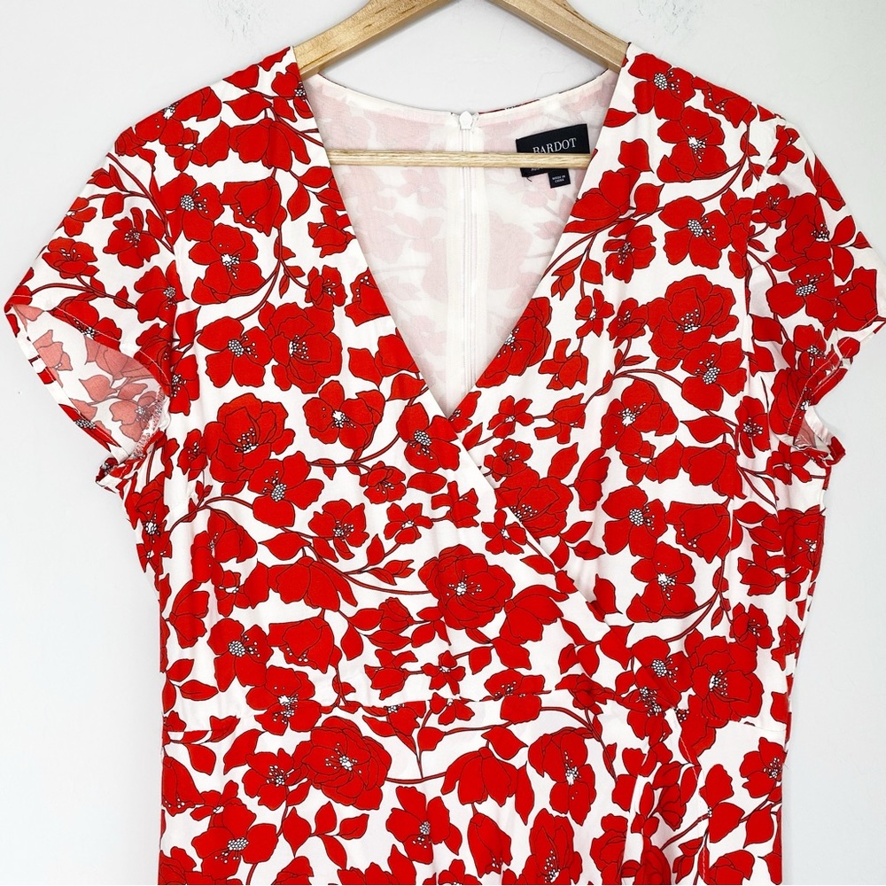 Bardot Fiesta Red Floral Faux Wrap Midi Dress Size 10 - Picture 3 of 15